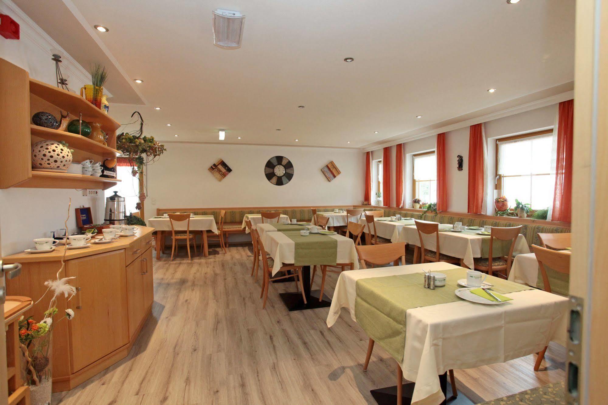 Hotel Garni Hopfengold Wolnzach Ngoại thất bức ảnh